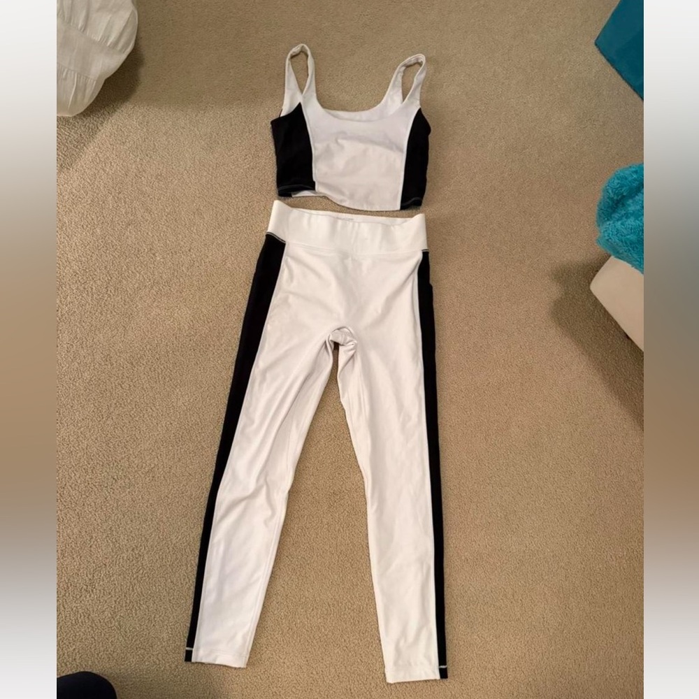 Chic Black and White Leggings Set